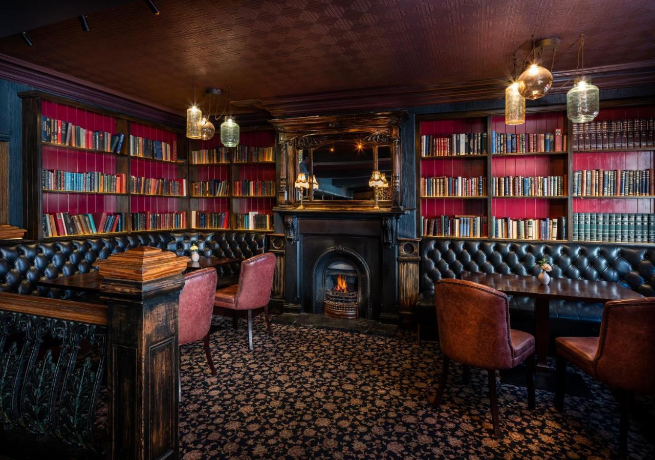 Treacy'S Hotel Wexford Эннискорти Экстерьер фото