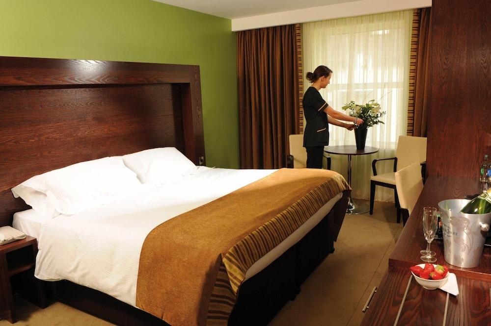 Treacy'S Hotel Wexford Эннискорти Экстерьер фото