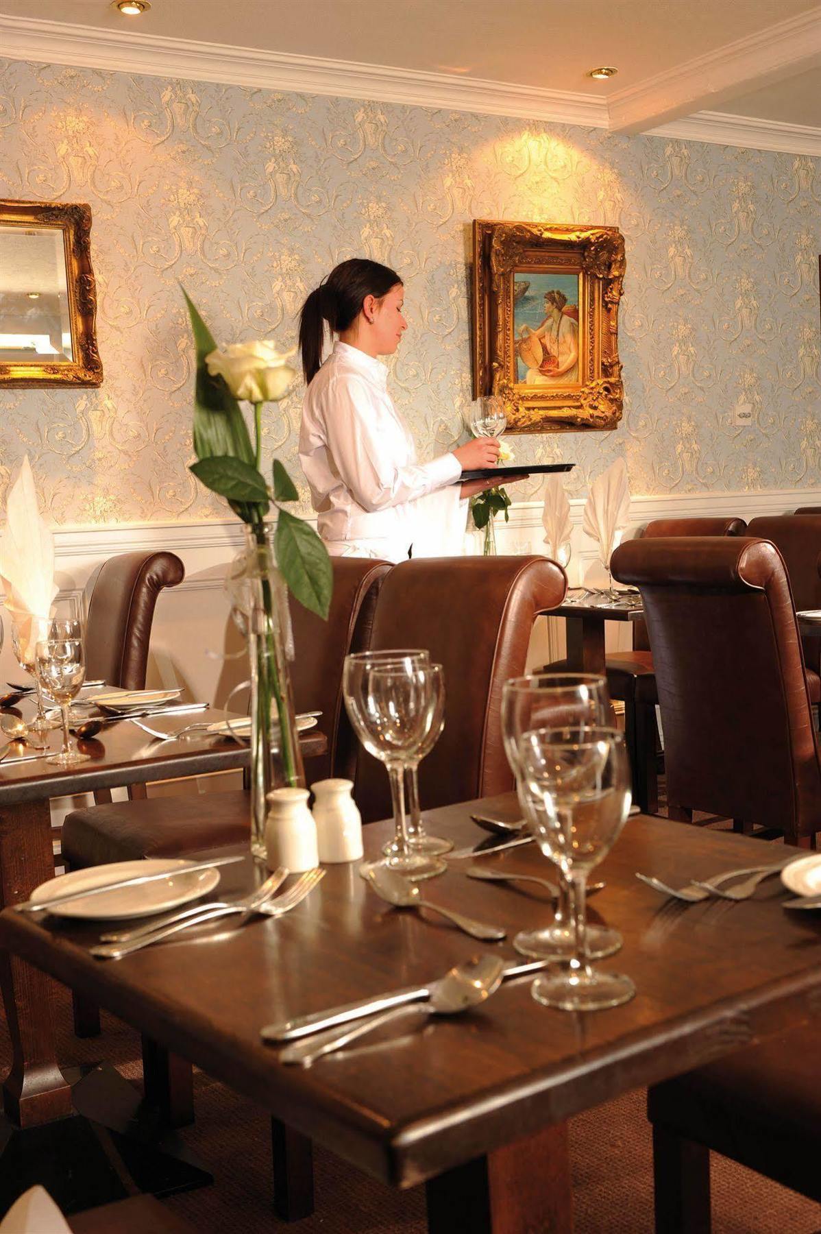 Treacy'S Hotel Wexford Эннискорти Экстерьер фото