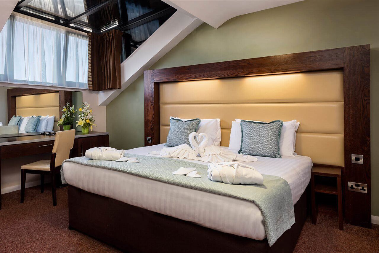 Treacy'S Hotel Wexford Эннискорти Экстерьер фото